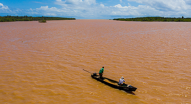 Apoio à comunidades pesqueiras da região Sul da Bahia